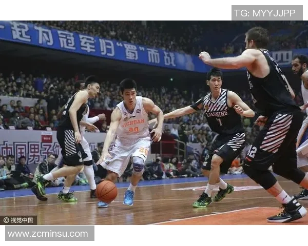 重庆足球队逆袭之路揭秘大满贯特别报道带你领略不一样的足球传奇